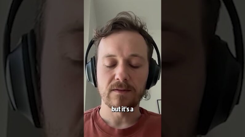 He copied Linktree… but built it differently.