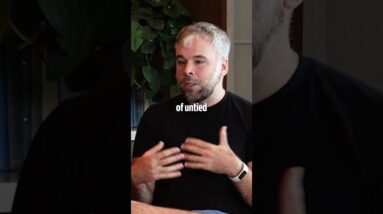 This is how he runs his $850K ARR business